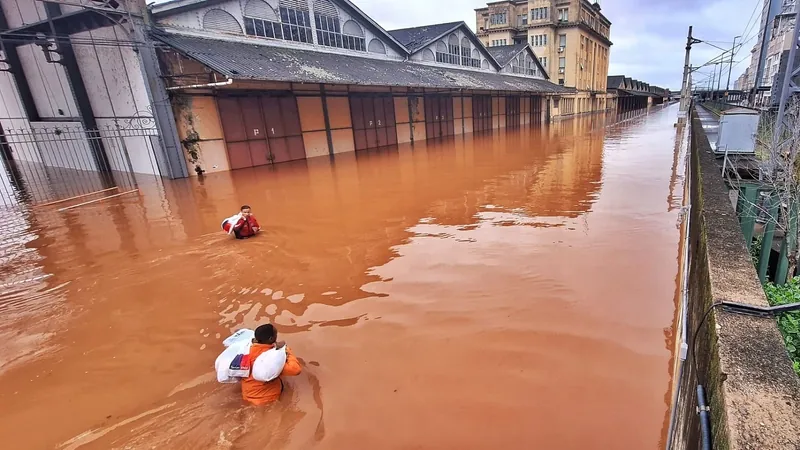 Porto Alegre inundada pelas chuvas no Rio Grande do Sul