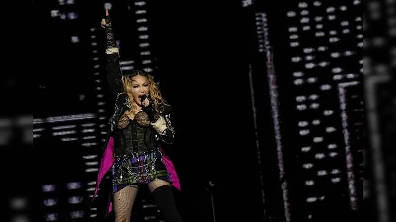 Show de Madonna leva 1,6 milhão a Copacabana