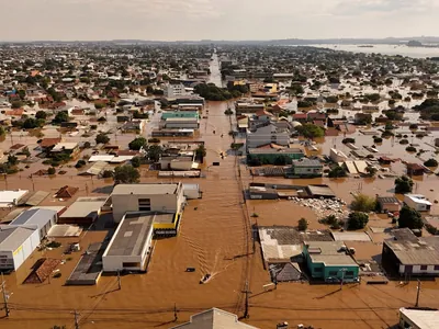Número de mortos em enchentes no RS sobe para 90; 397 cidades foram afetadas
