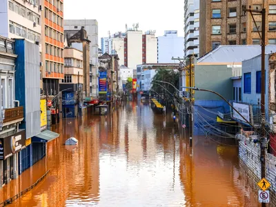 Nível do Guaíba continua subindo e pode bater novo recorde em Porto Alegre