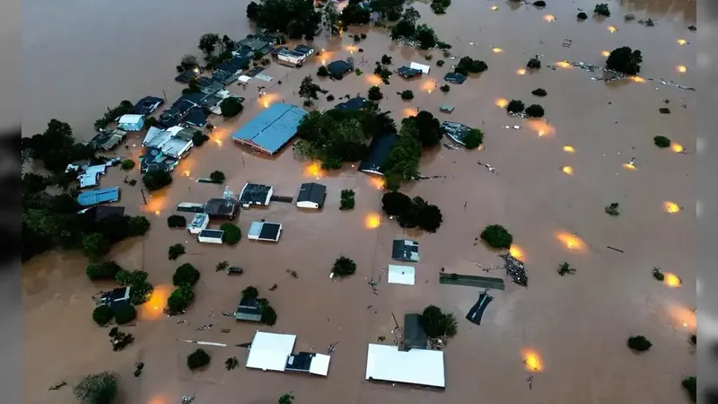 O Estado também mandou uma equipe do Corpo de Bombeiros, composta por 28 militares