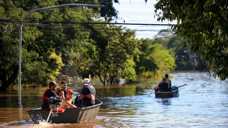 Enchentes no Rio Grande do Sul (RS)