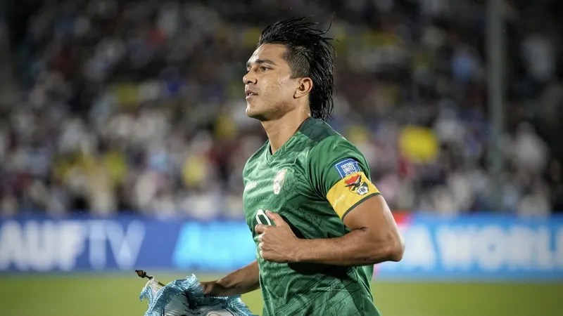 Marcelo Moreno em ação pela seleção boliviana