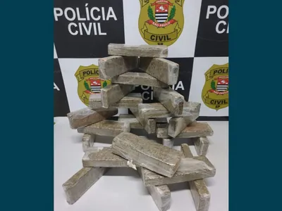 Polícia Civil prende homem por tráfico de drogas com 23 tabletes de maconha