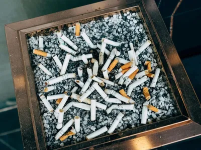 Pesquisa diz que a cada 10 cigarros consumidos, quatro são ilegais em SP
