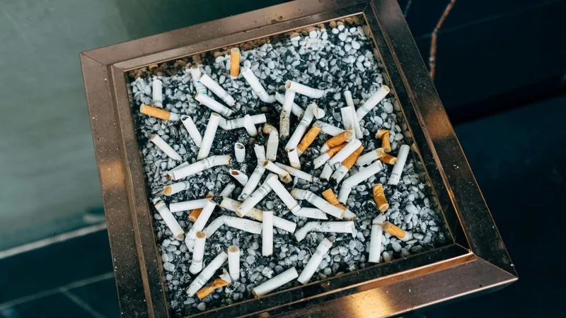 Em 2023, 10,3 bilhões de cigarros ilegais foram consumidos