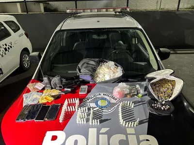 Polícia Militar descobre deposito de drogas em São José dos Campos