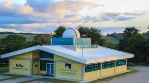 Observatório de Astronomia e Física Espacial: o incentivo à pesquisa na região