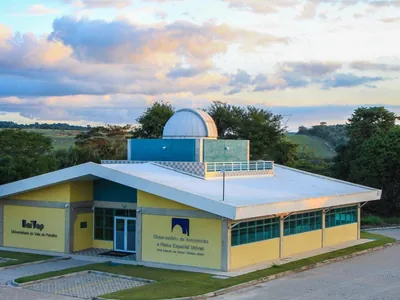 Observatório de Astronomia e Física Espacial: o incentivo à pesquisa na região