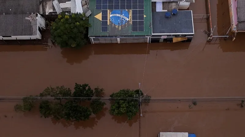 Por causa das chuvas no Rio Grande do Sul, número de mortos chega a 136