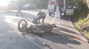 Motociclista morre em colisão com caminhão na Rio-Santos em Ubatuba