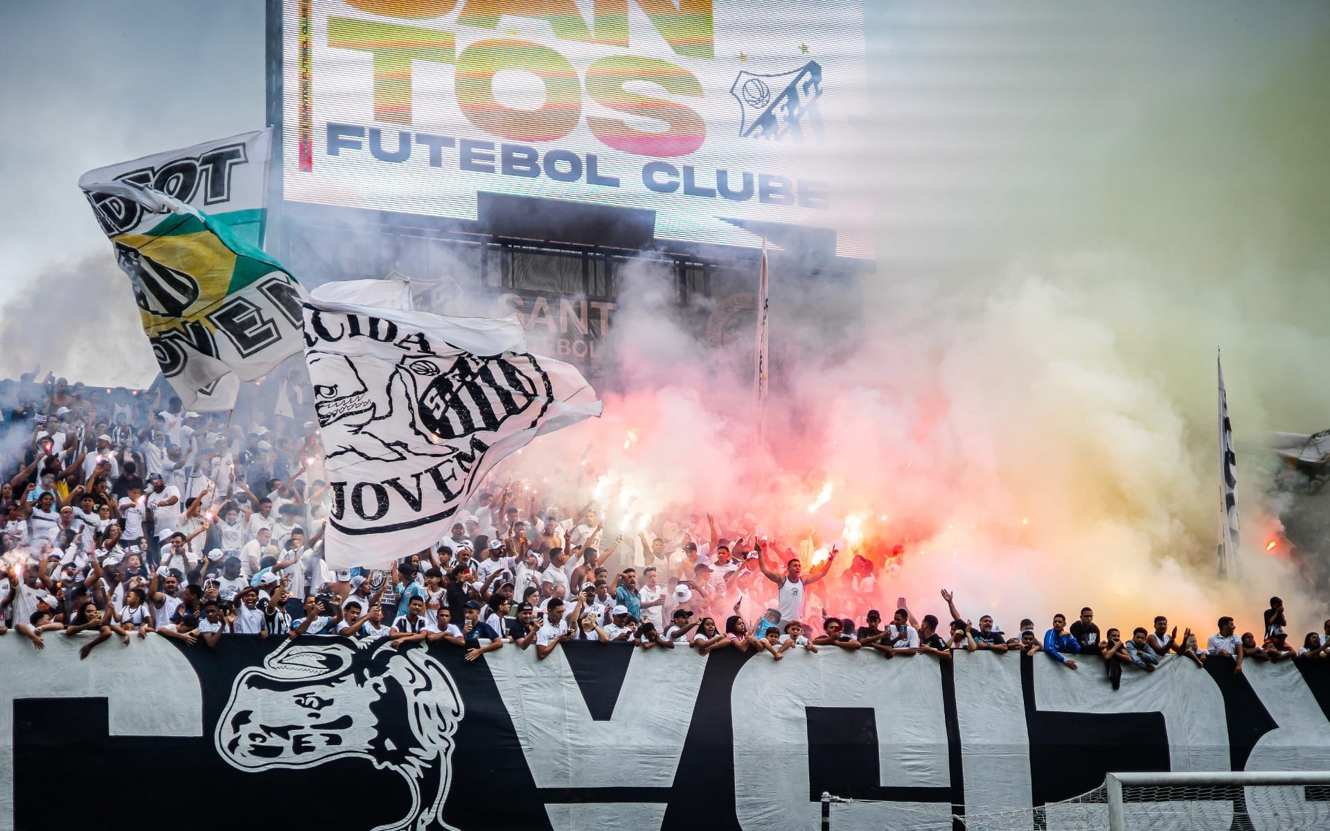 Santos Reverte Punição No STJD E Terá Torcida Na Vila Belmiro Contra O ...