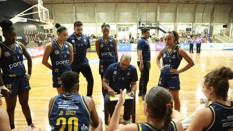 São José Basketball é superado pelo Sesi Araraquara na Liga de Basquete Feminino