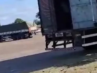 Homem é encontrado morto dentro do baú de um caminhão