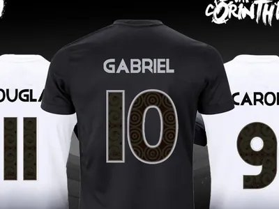 Loja do Corinthians coloca nome de Gabigol para personalizar segundo uniforme