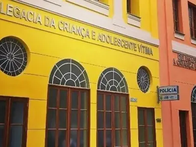 Polícia Civil prende seis homens em flagrante suspeitos de pedofilia