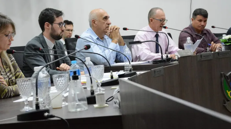Vereadores de Álvares Machado analisam projeto da LDO