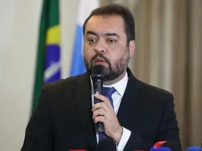 Itamaraty "avacalhou" PM do RJ por abordagem a filhos de diplomatas, diz Castro