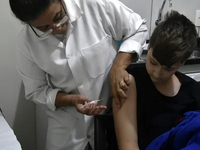 Olímpia amplia vacinação contra a dengue para adolescentes com 14 anos