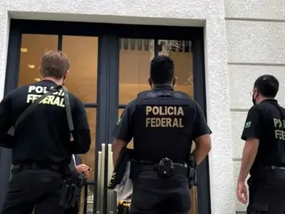 Policial integra quadrilha que sacava dinheiro com documentos falsos