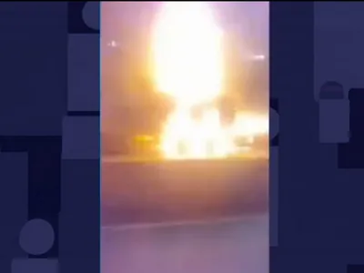 Carro bate em caminhão tanque e provoca incêndio na Via Anchieta.