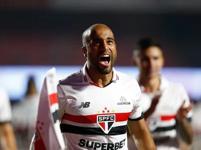 Palmeiras e São Paulo copeiros, enquanto Flamengo goleia Vasco