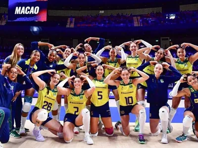 Seleção feminina de vôlei encerra segunda semana da VNL invicta com oito vitória