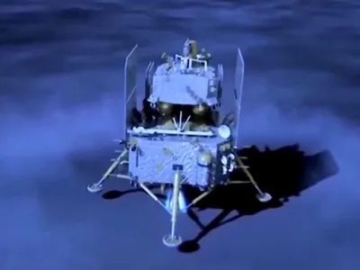 China pousa espaçonave no lado oculto da Lua em missão espacial