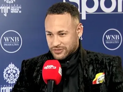 Neymar diz que Vini Jr. merece Bola de Ouro: "Para mim não tem outro"