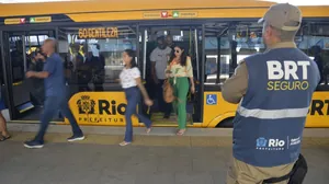 Usuário do BRT reclama da falta de articulados em dias de Rock in Rio