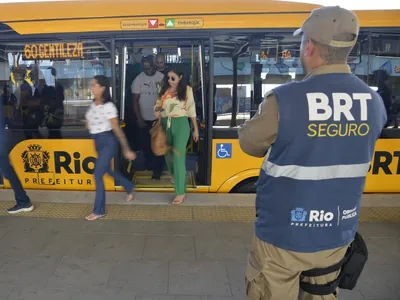 Usuário do BRT reclama da falta de articulados em dias de Rock in Rio