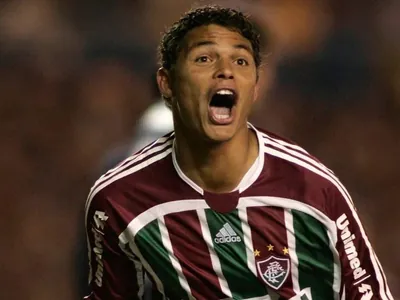 Reforço do Fluminense, Thiago Silva desembarca no Rio nesta quinta