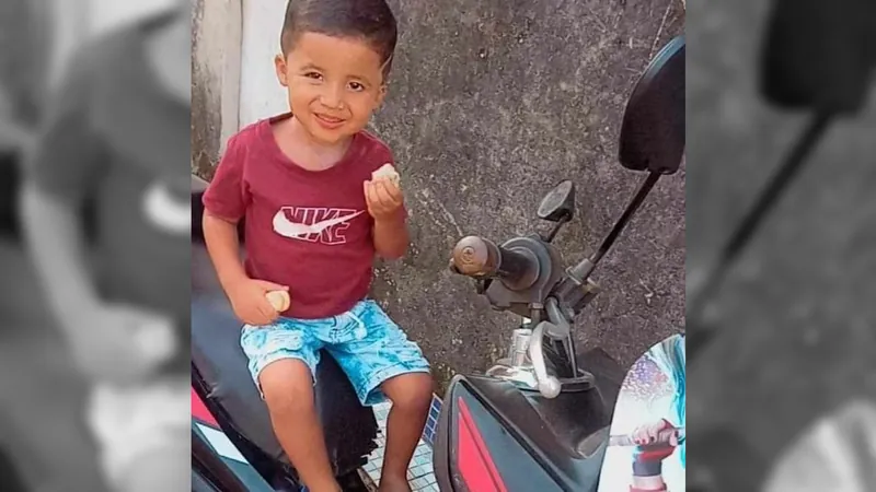 Polícia Civil investiga caso de menino de 4 anos encontrado morto na piscina