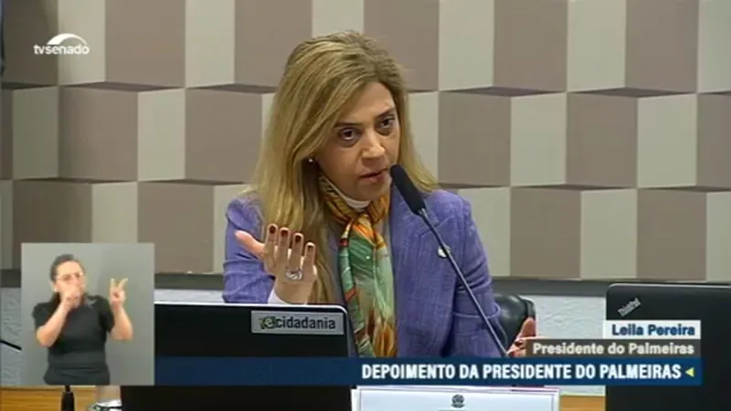 Leila Pereira sugere banir Textor do futebol brasileiro após denúncias sem prova