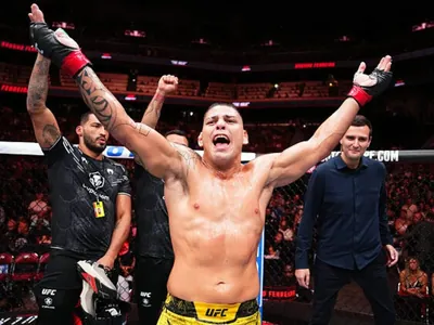 UFC Louisville: Brunno "Hulk" acerta cotovelada giratória e vence por nocaute no primeiro round