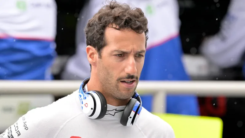 Jacques Villeneuve detona Daniel Ricciardo: "Por que ele ainda está na F1?"