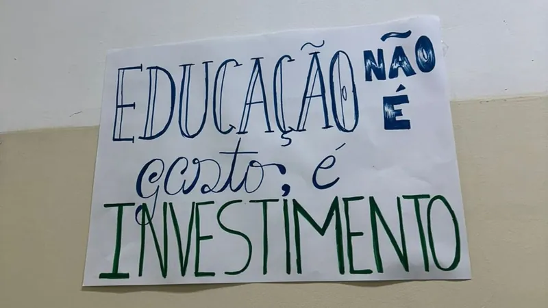 Em meio à greve, Governo anuncia investimento bilionário em Universidades Federais