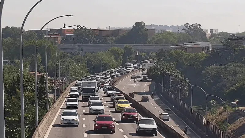 Pedido da Prefeitura de Duque de Caxias por uma ciclovia às margens da Linha Vermelha é negado