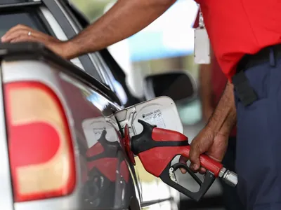 Veja quanto vai custar a gasolina e o gás de cozinha após aumento