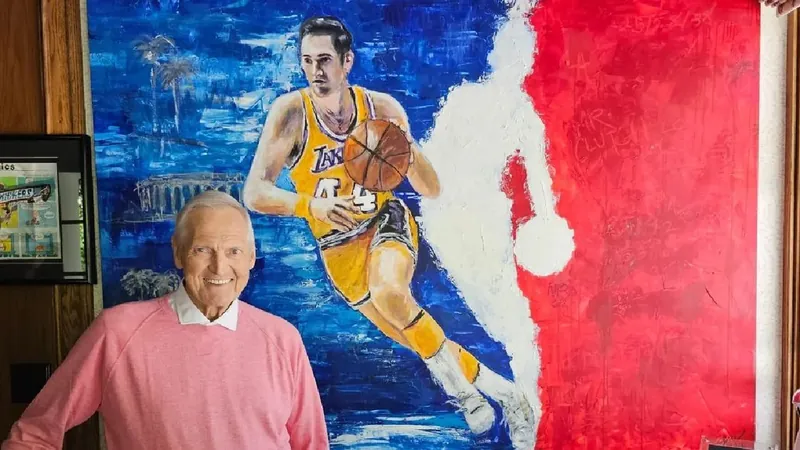 Aos 86 anos, morre Jerry West, lenda da NBA que inspirou símbolo da liga