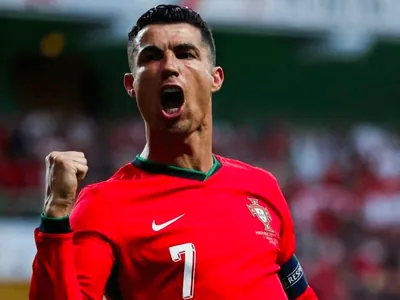 Cristiano Ronaldo supera Rogério Ceni e se torna o jogador com mais partidas na história do futebol