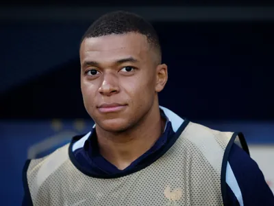 Deschamps deixa Mbappé de fora da seleção francesa pela segunda convocação seguida