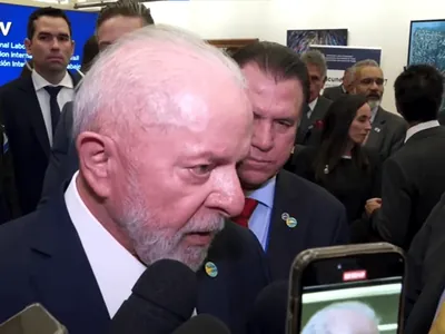 Lula diz que Haddad 'tentou ajudar empresários' em desoneração