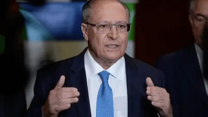 Alckmin afirma que governo está comprometido com arcabouço fiscal