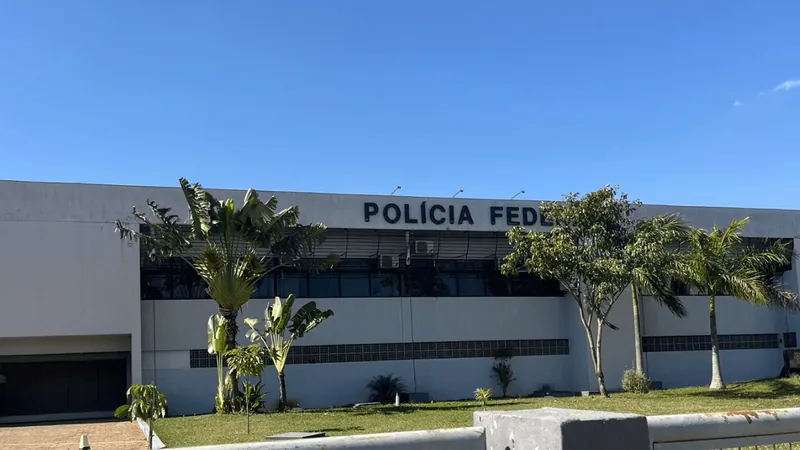 PF cumpre mandado dentro da Operação Infância Segura em Bauru