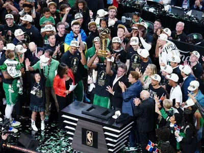 Boston Celtics vence Dallas Mavericks e é campeão da NBA pela 18ª vez