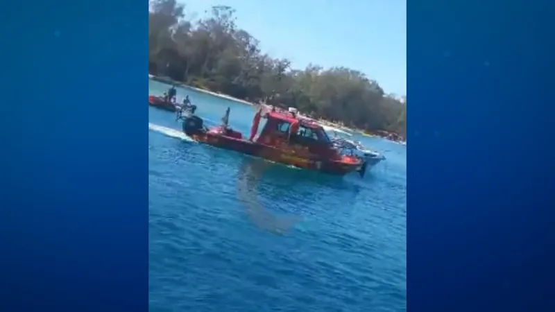 Marinha vai apurar causas de explosão de lancha em Cabo Frio