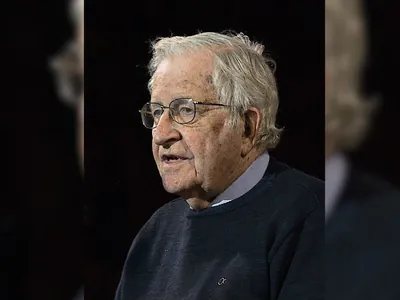 Quem é Noam Chomsky, filósofo que publicaram que havia morrido