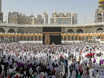 Centenas de muçulmanos morrem por calor extremo na Arábia Saudita