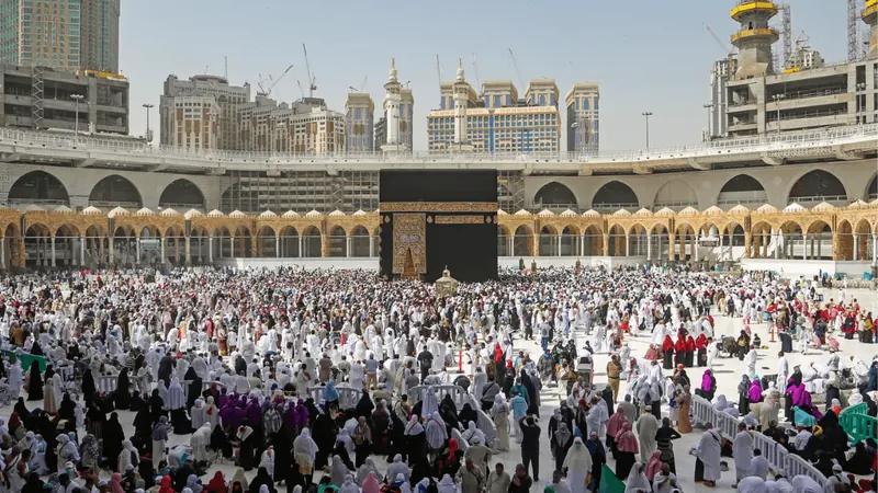 Centenas de muçulmanos morrem por calor extremo na Arábia Saudita